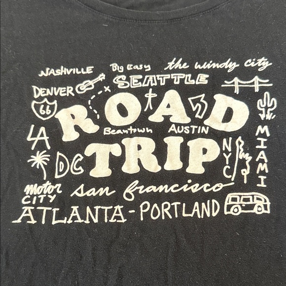 Old Navy All Cotton ‘Road Trip’ Graphic Black T (XXL) - Picture 1 of 4